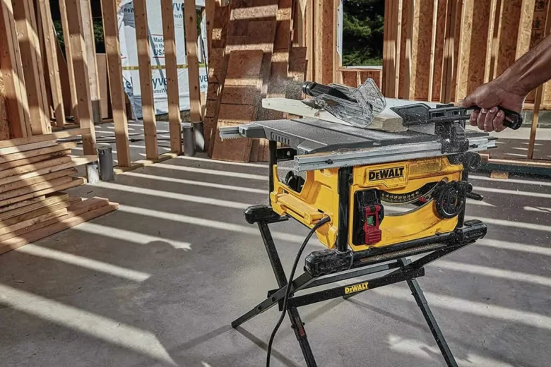 DeWalt DW745 vs DWE7480